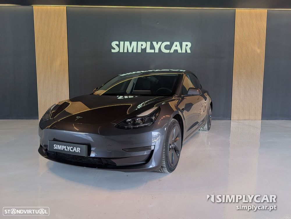 Tesla Model 3 - 2