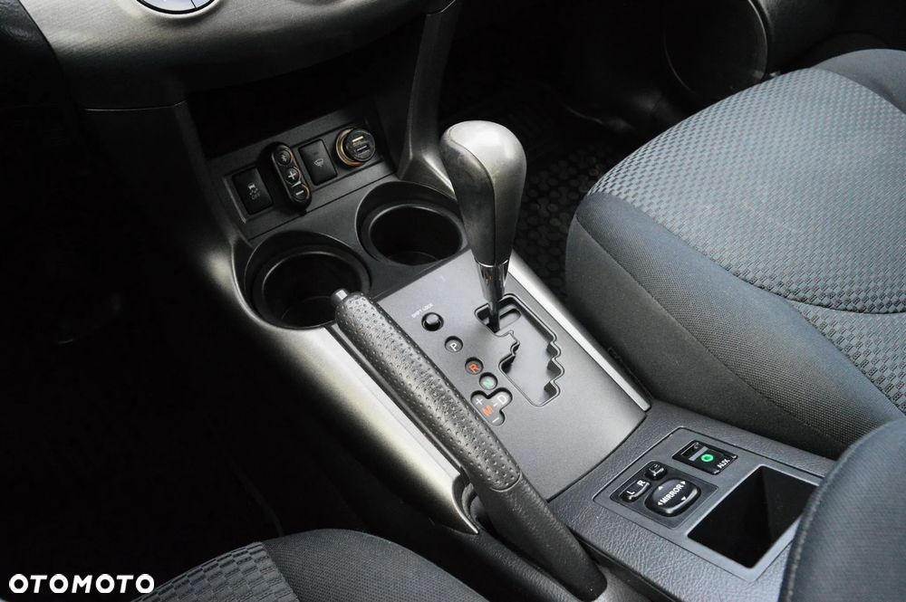 Toyota RAV4 2.0 VVT-i Sol MS - 22
