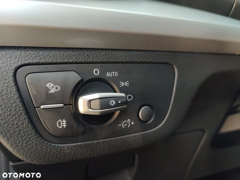 Audi Q5 2.0 TFSI Quattro Design S tronic - 22