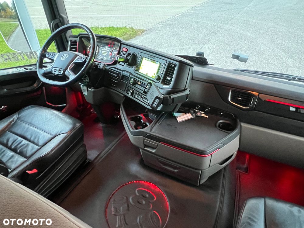 Scania Scania R650 z Niemiec bez EGR tylko SCR pełne wyposażenie FULL AIR V8 - 29