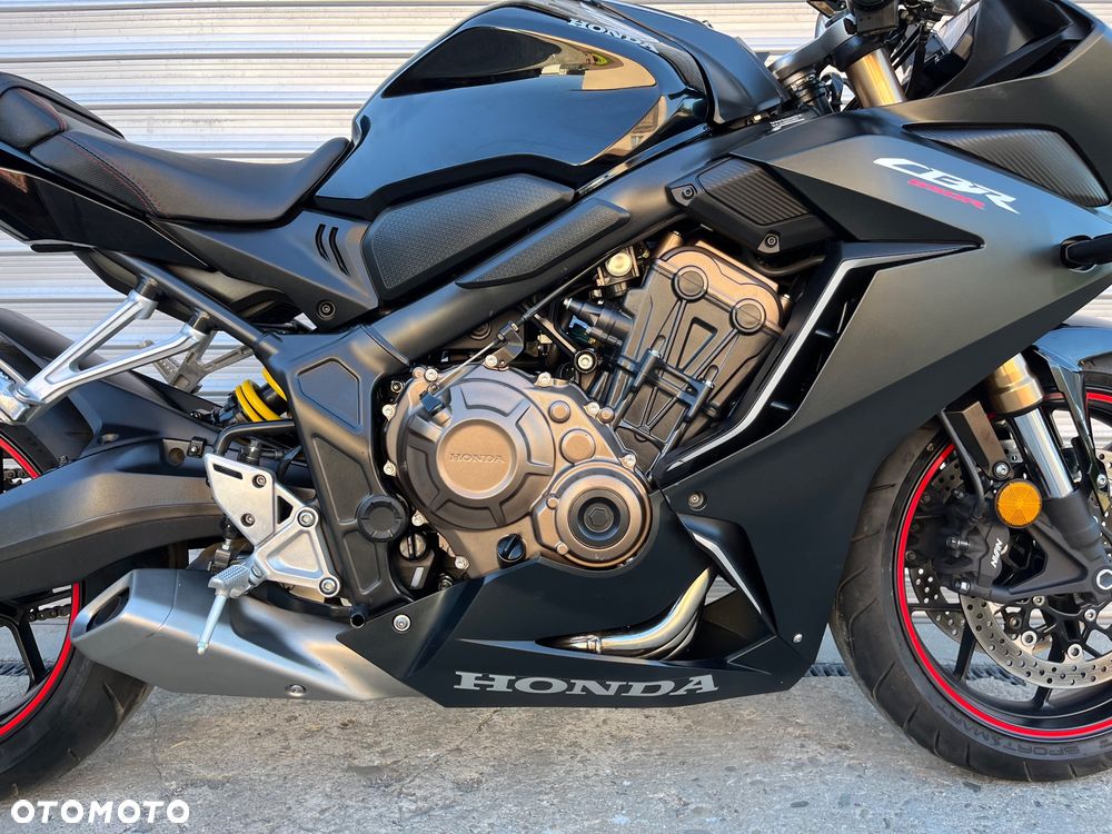 Honda CBR - 18