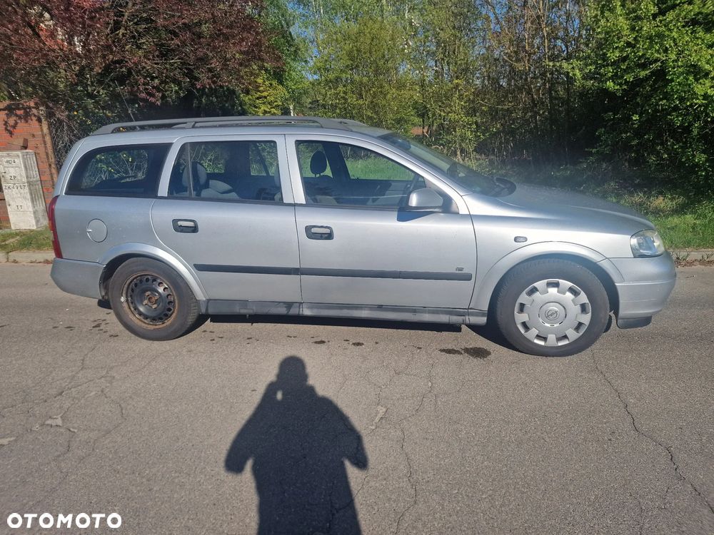 Opel Astra - 2