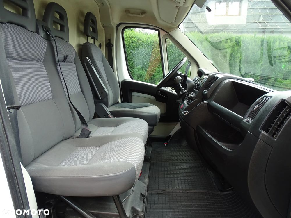 Peugeot Boxer 3,0 HDI moc 180-koni , L3-H2 ,KLIMATYZACJA , Zarejestrowany i ubezpieczony. NOWE OPONY- - 9