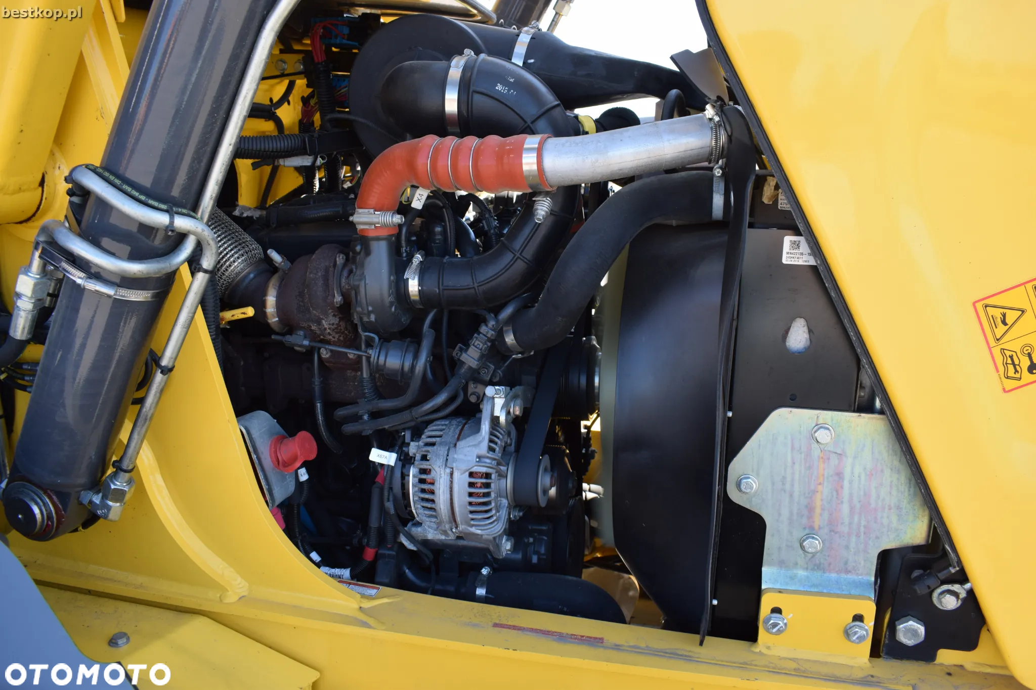 New Holland B110C - 32