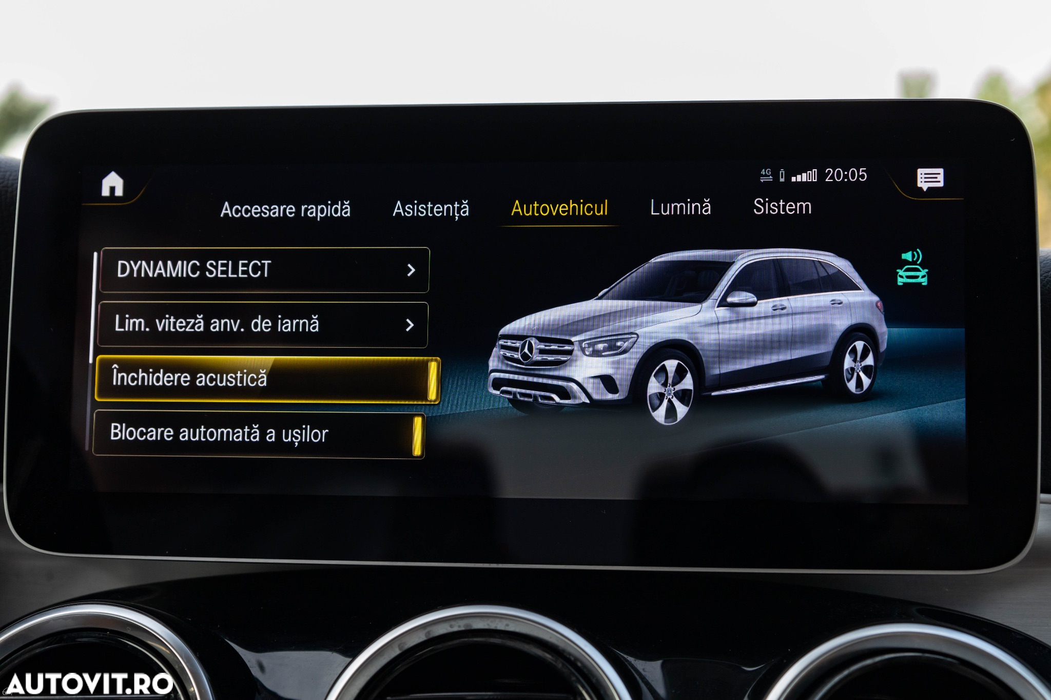 Mercedes-Benz GLC 220 d 4Matic 9G-TRONIC AMG Line - 24