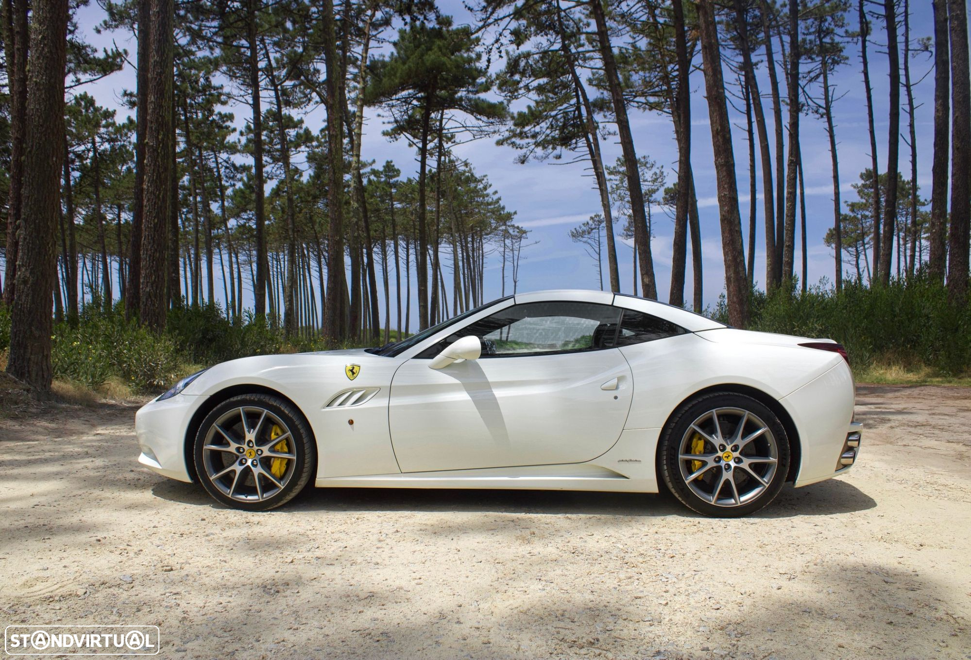 Ferrari California - 18