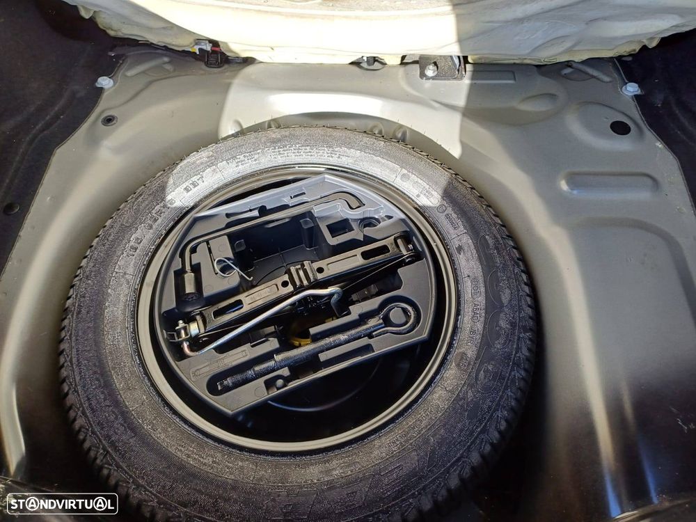 Renault Clio 1.2 TCE GT J15 - 11