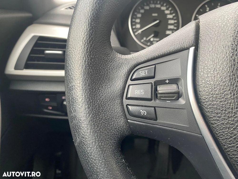 BMW Seria 1 - 20