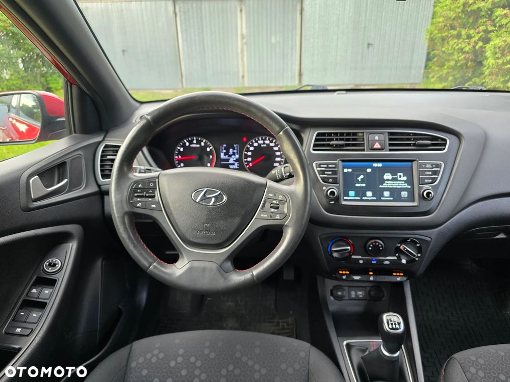 Hyundai i20 1.2 Comfort - 22