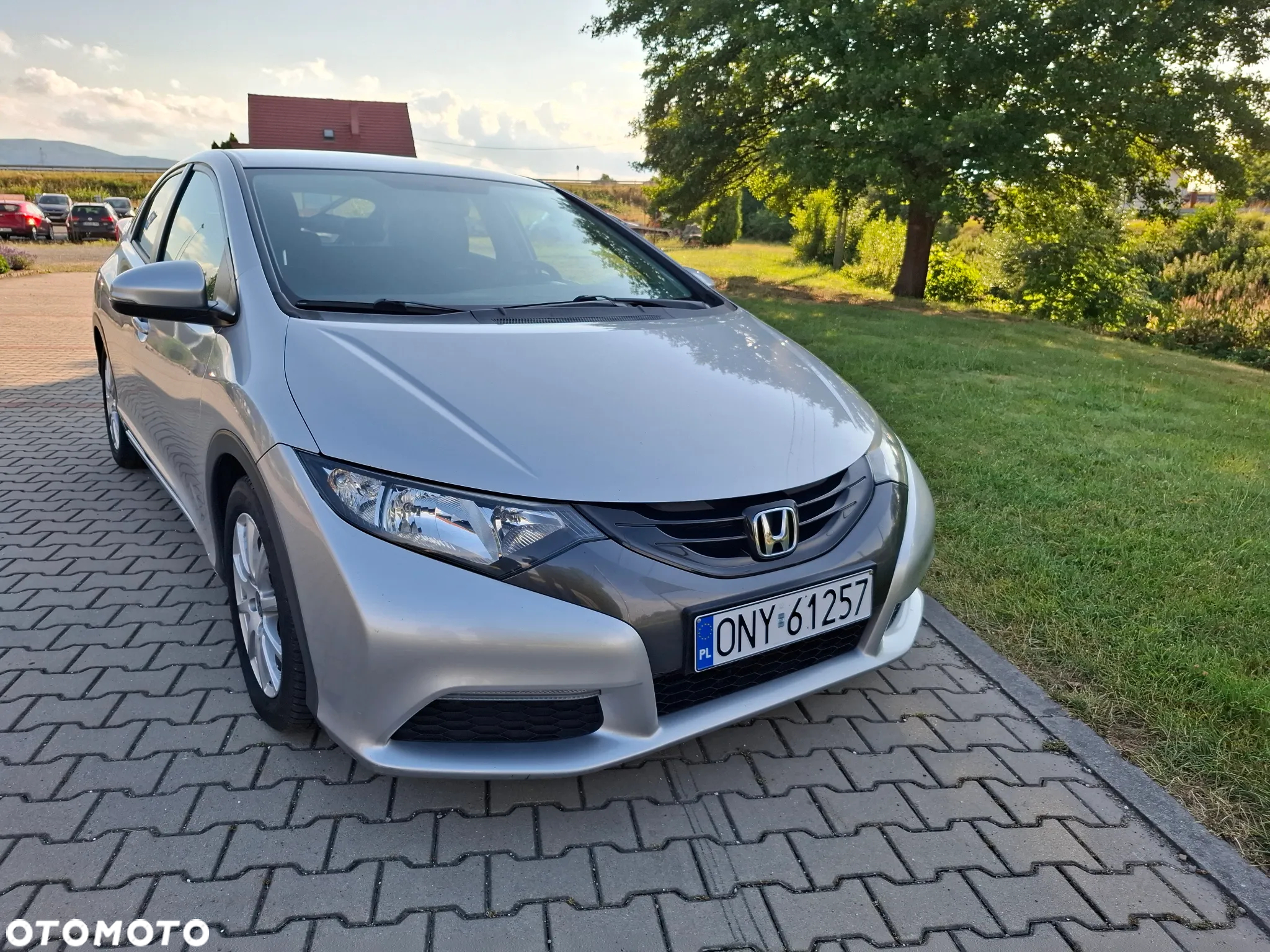 Honda Civic 1.6 i-DTEC Executive Navi - 8