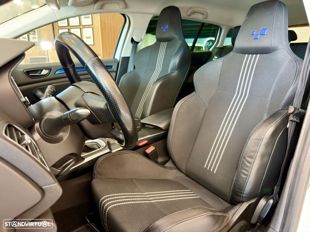 Renault Mégane Sport Tourer 1.5 dCi GT Line EDC - 4