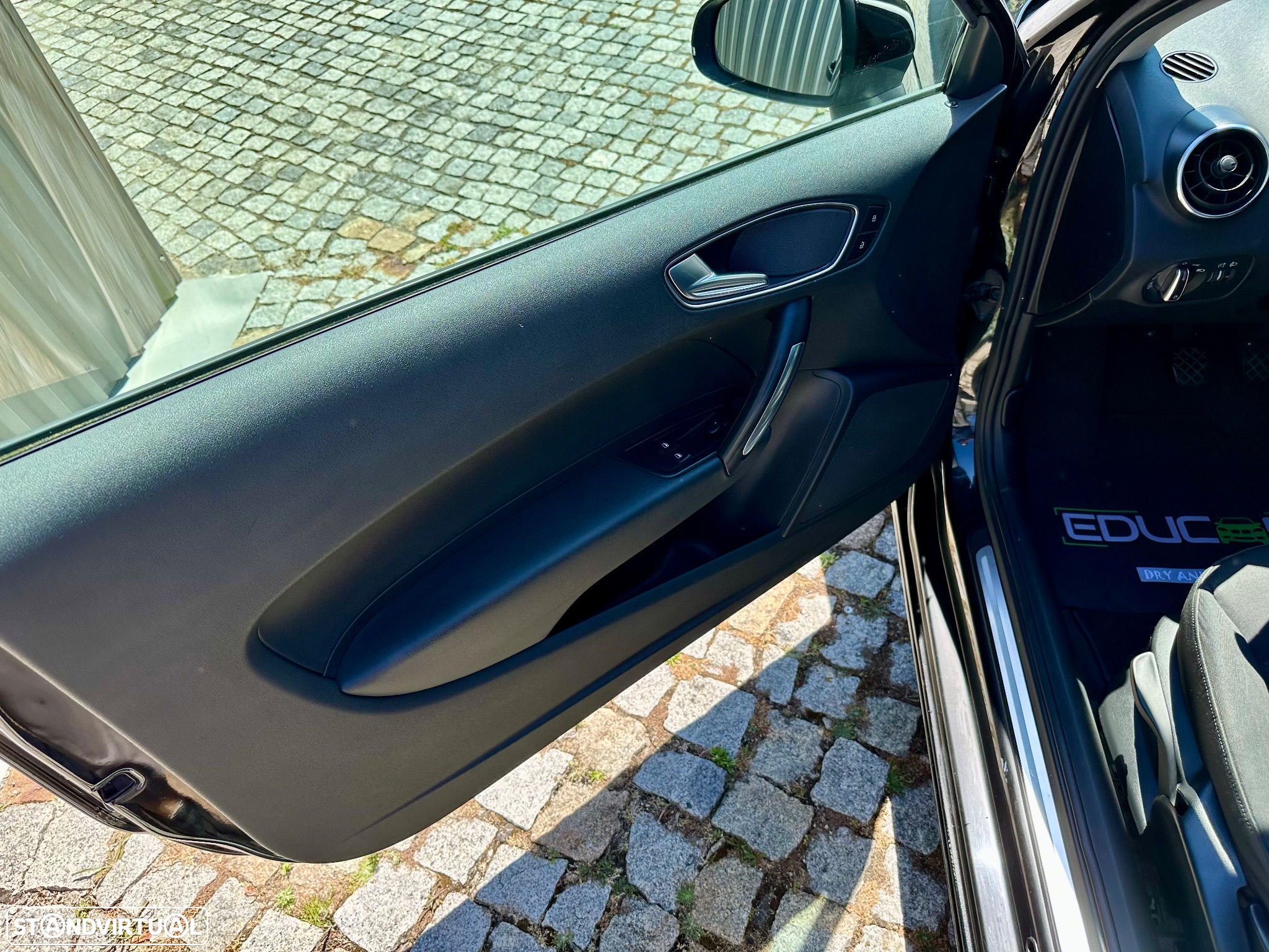 Audi A1 1.6 TDI Advance - 17