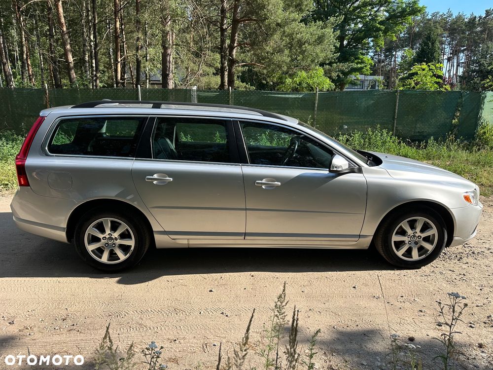 Volvo V70 2.0 - 8