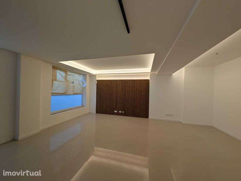 Apartamento T2 arrendar Corroios - Grande imagem: 5/12