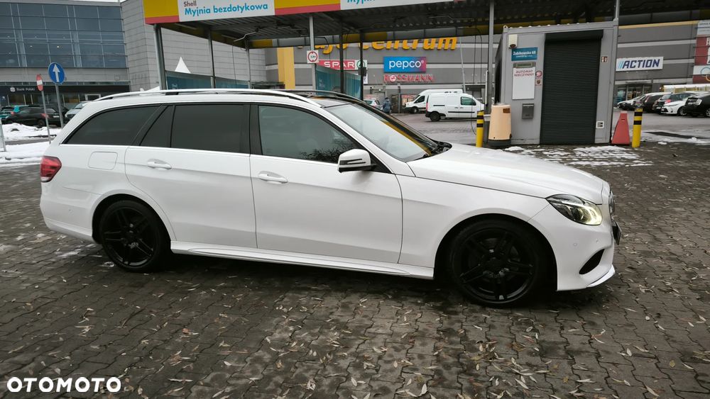 Mercedes-Benz Klasa E 250 BlueTEC 4Matic 7G-TRONIC Elegance - 10