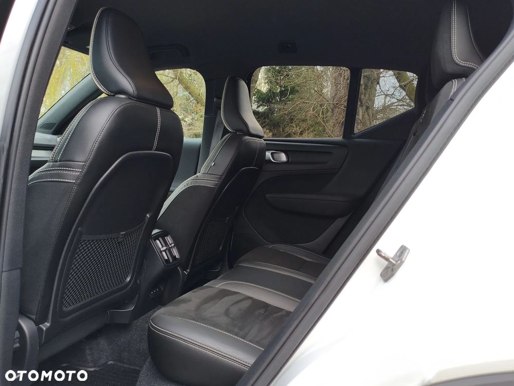 Volvo XC 40 T5 AWD Geartronic R-Design - 7