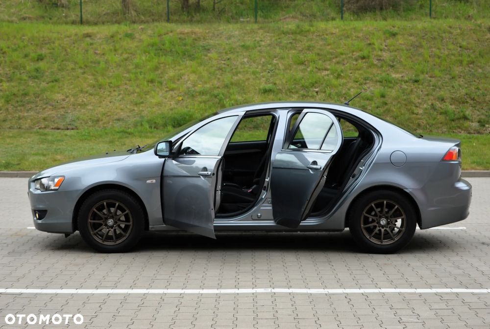 Mitsubishi Lancer 1.6 ClearTec - 23