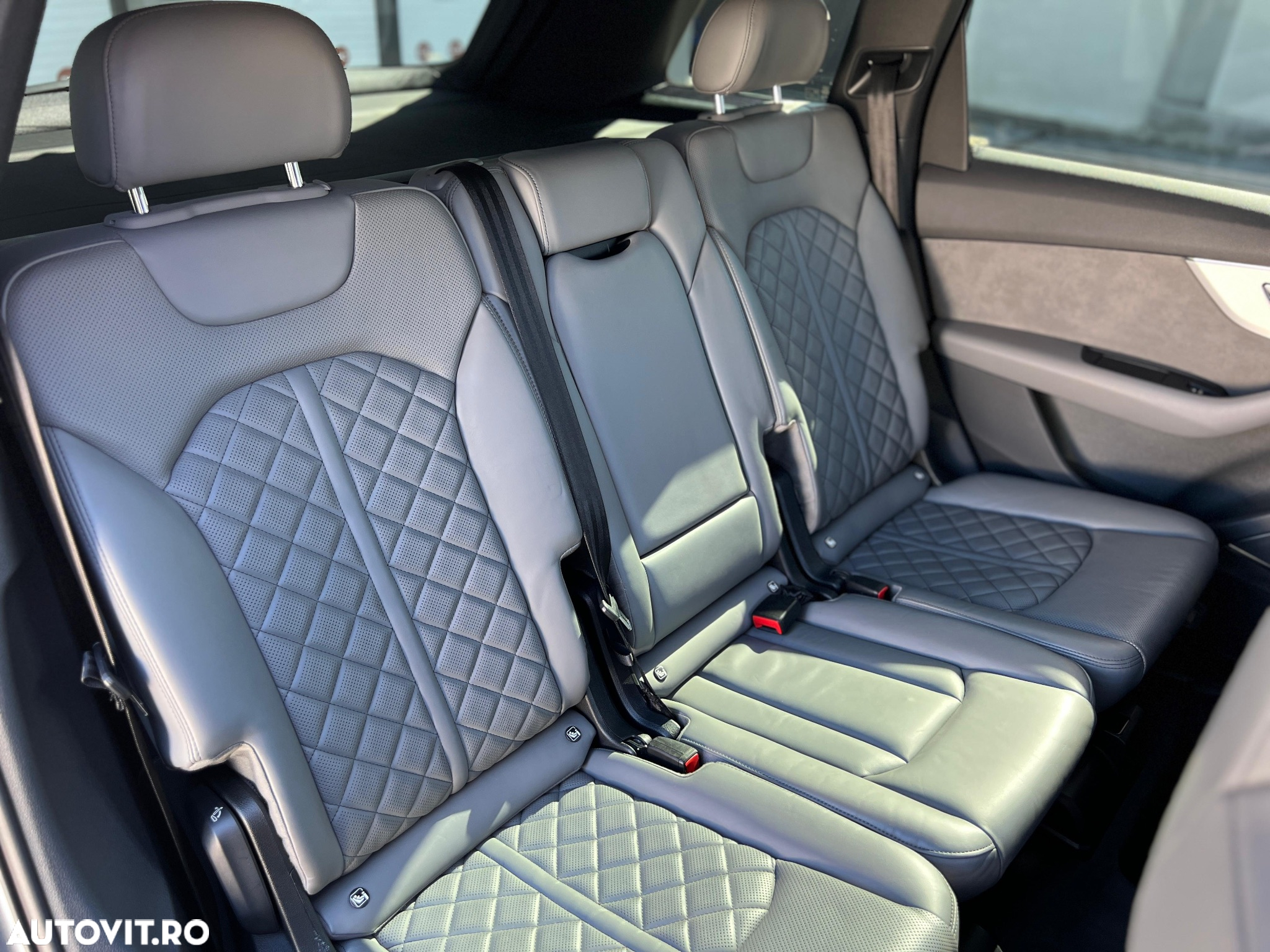 Audi Q7 3.0 50 TDI quattro Tiptronic S Line - 29