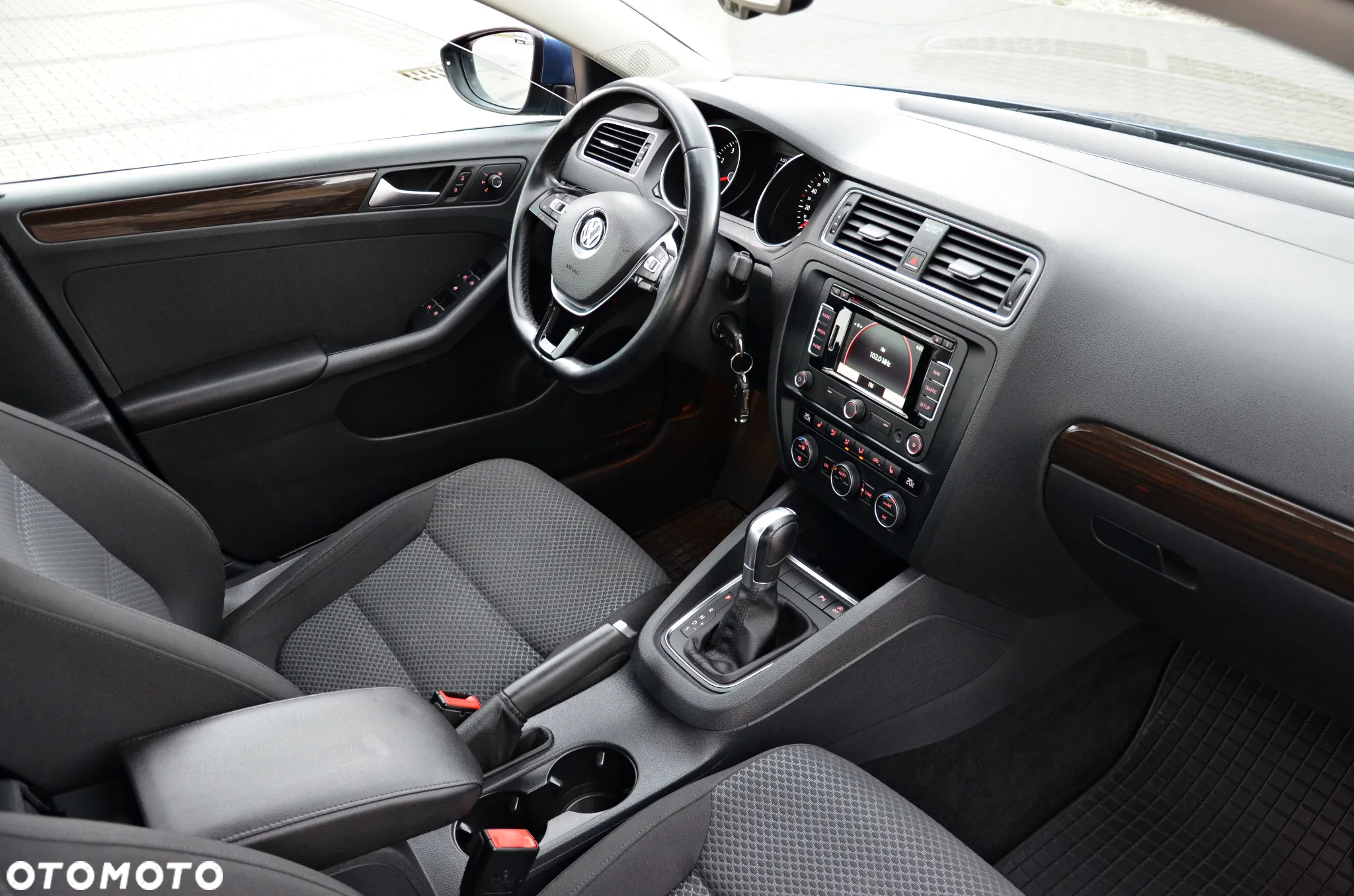 Volkswagen Jetta 1.4 TSI DSG BlueMotion Technology - 37