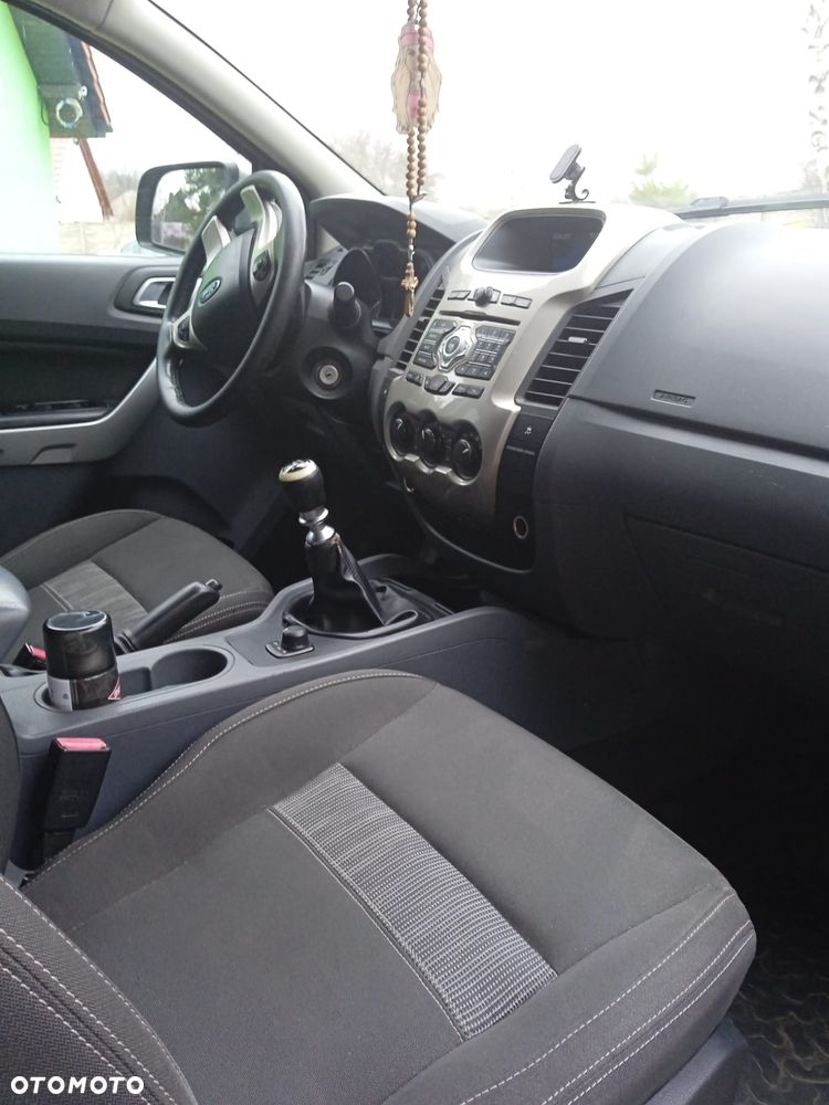 Ford Ranger XLT - 8