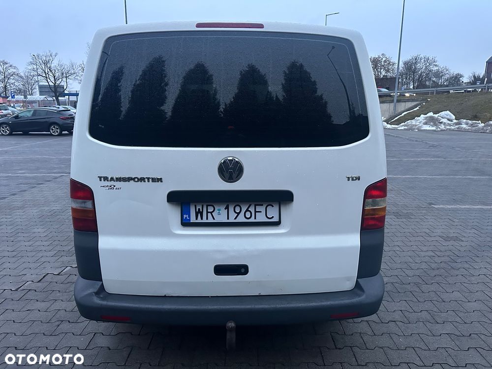 Volkswagen Transporter - 9