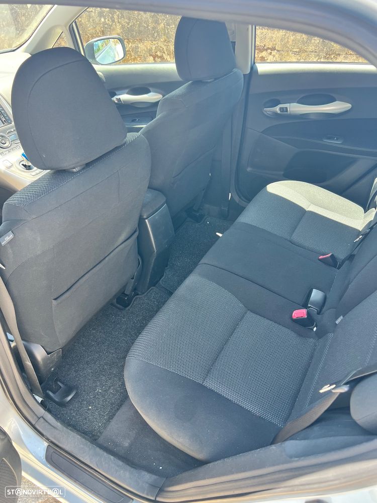 Toyota Auris 1.8 HSD Comfort+Navi - 14