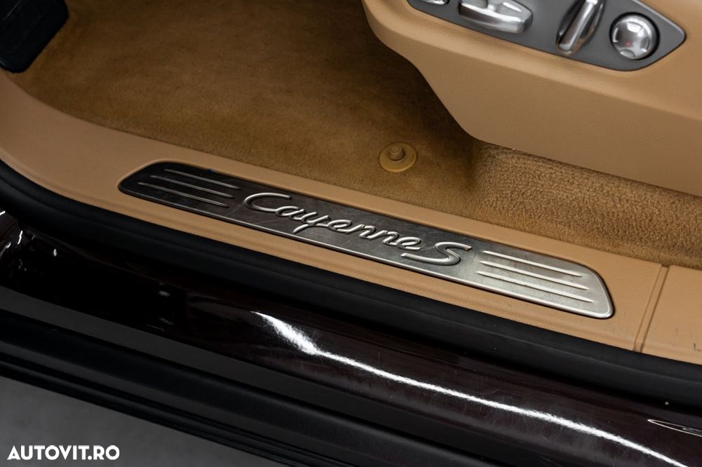 Porsche Cayenne S Tiptronic S - 28