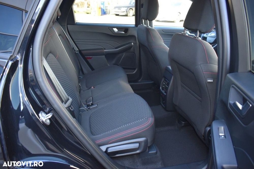 Ford Kuga 1.5 EcoBoost A8 FWD ST-Line - 8