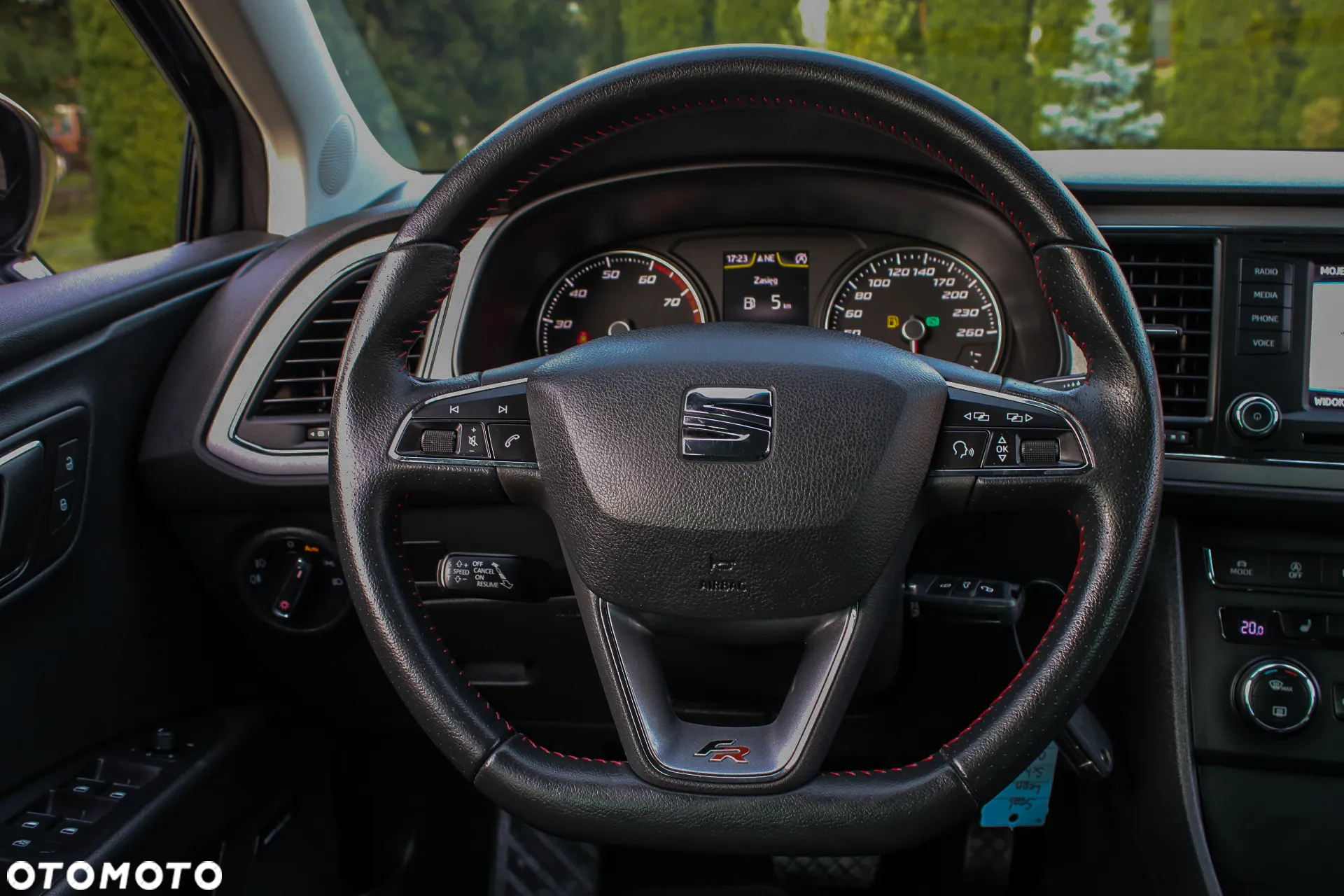 Seat Leon 1.8 TSI FR S&S DSG - 37