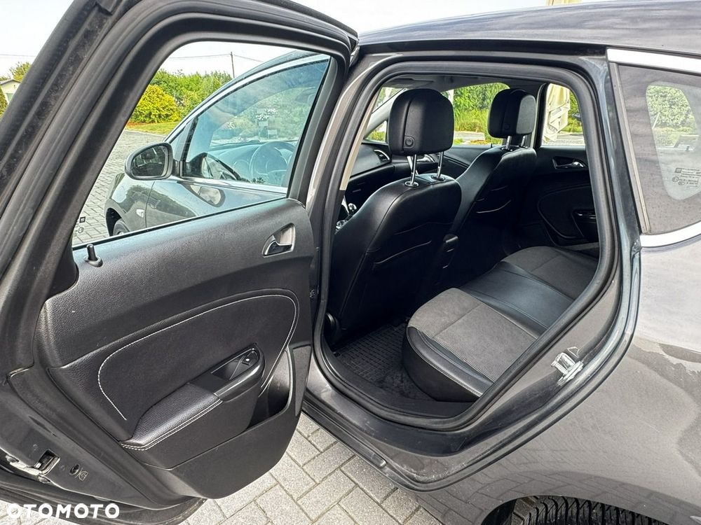 Opel Astra - 19