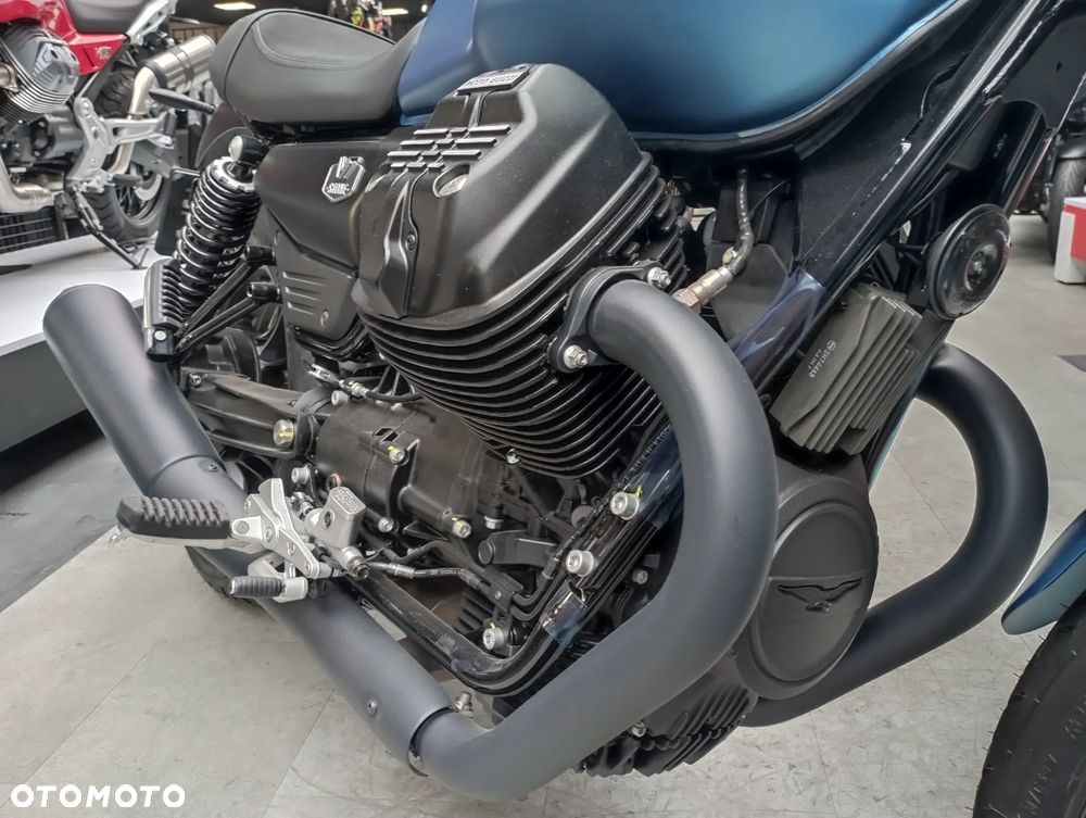 Moto Guzzi V7 - 10