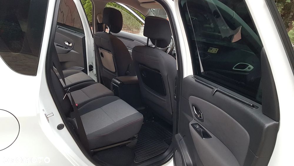 Renault Scenic 1.5 dCi Limited - 38