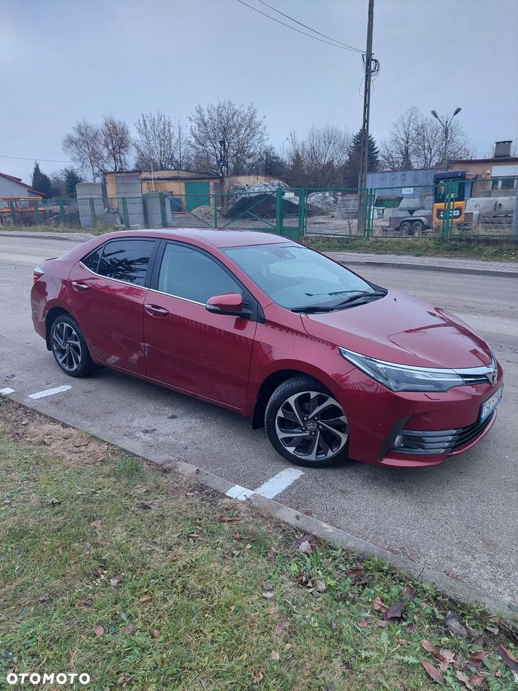 Toyota Corolla 1.6 50th Anniversary - 3