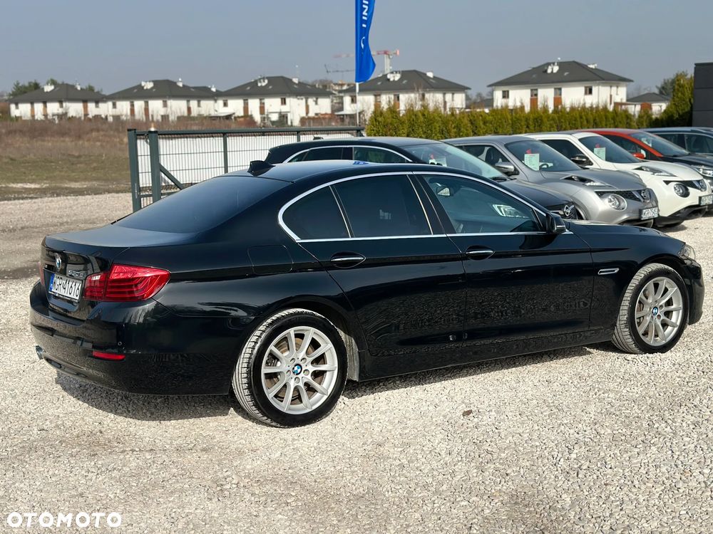 BMW Seria 5 530d xDrive Luxury Line - 9