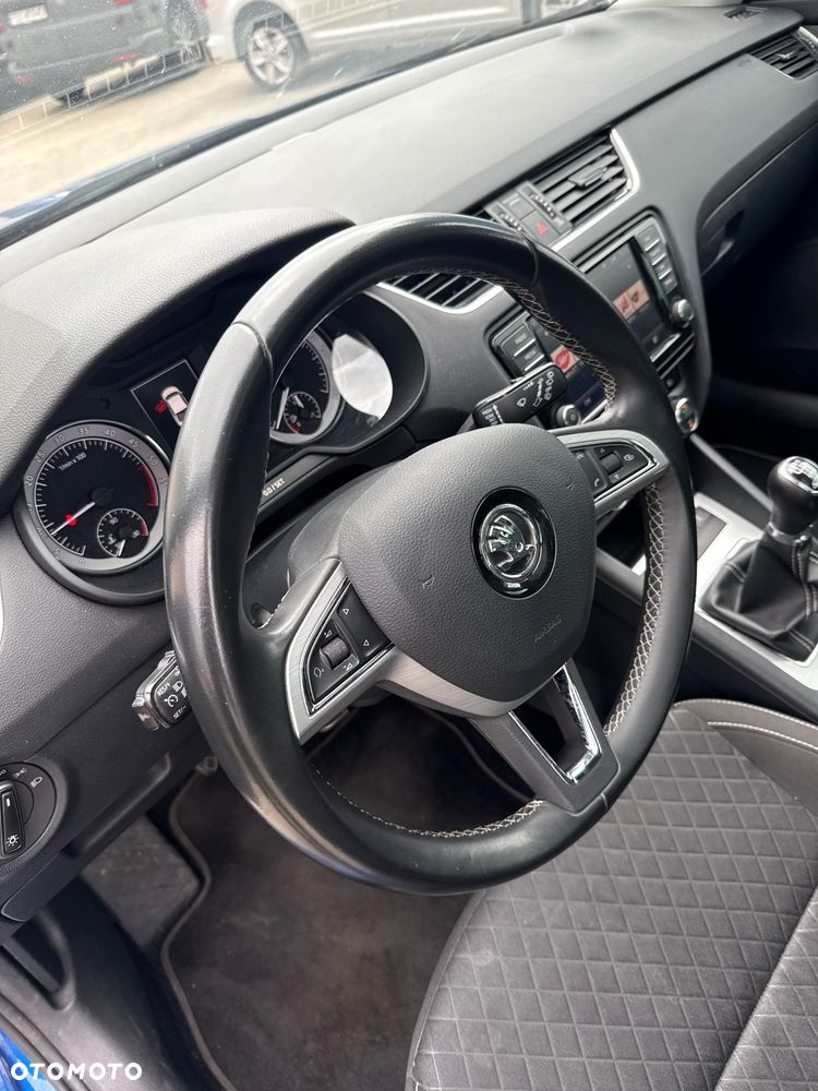 Skoda Octavia 1.6 TDI 4x4 Edition - 20