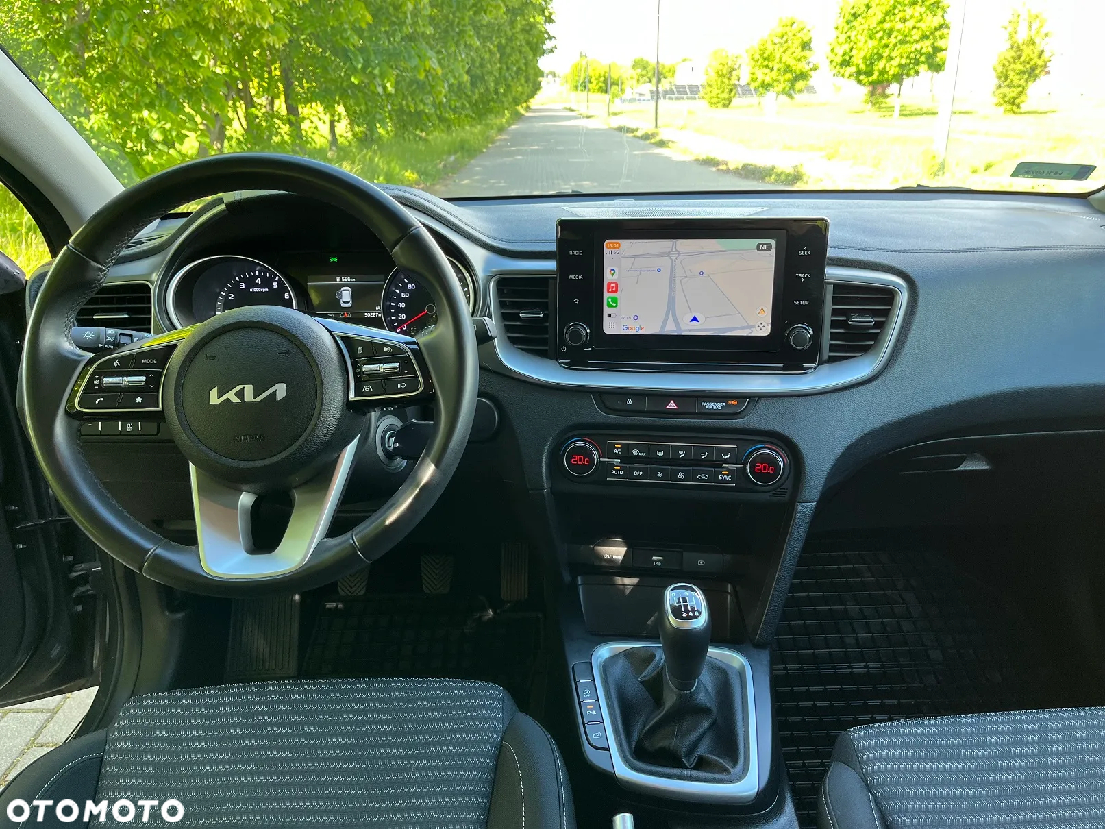 Kia Ceed 1.5 T-GDI M - 10