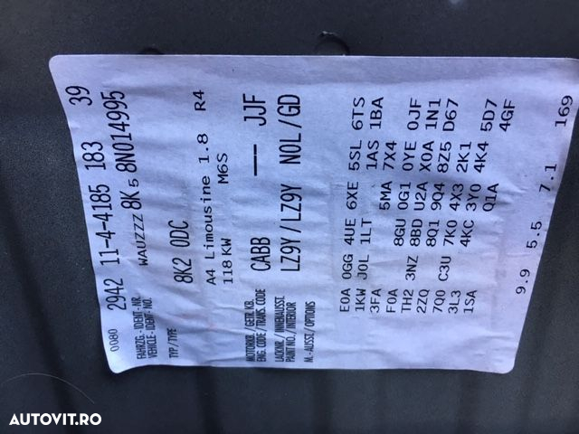 Dezmembrez Audi A4 B8 1,8 CABB - 2