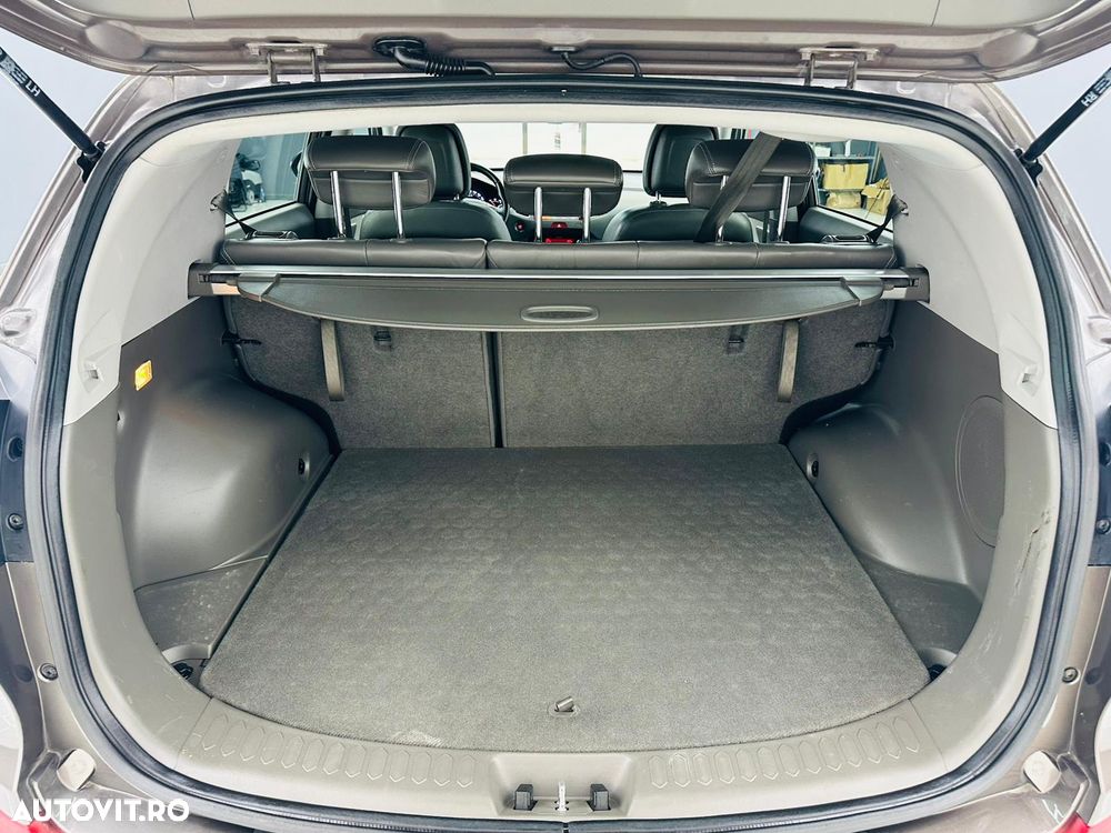 Kia Sportage 2.0 CRDI 2WD Spirit - 18