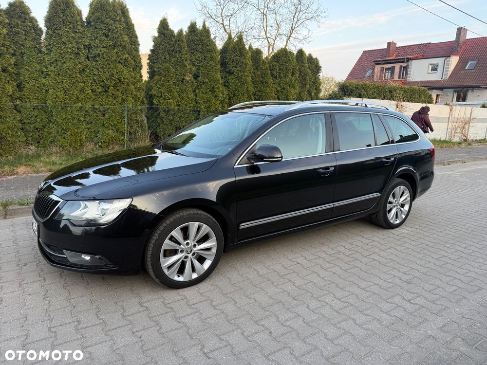 Skoda Superb 2.0 TDI PD DSG Elegance - 7
