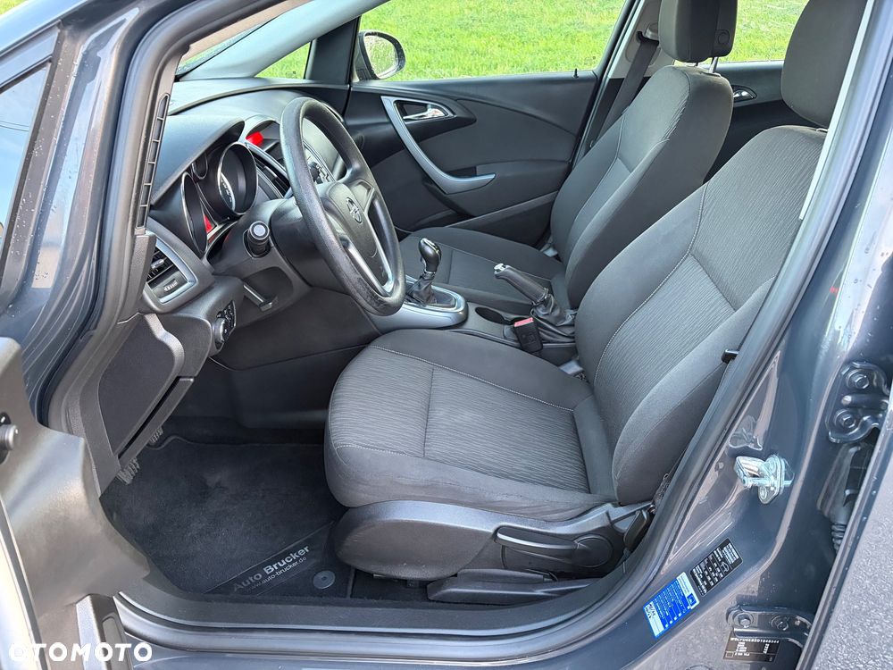 Opel Astra - 19