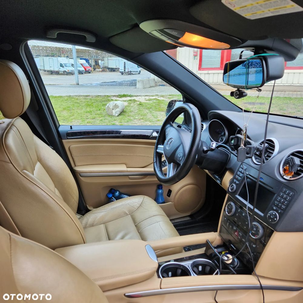 Mercedes-Benz ML 320 CDI 4-Matic - 22