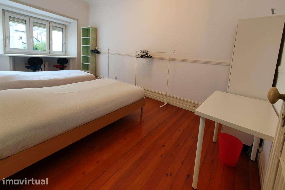 Quarto - localizado em Entrecampos Lisbon - Grande imagem: 4/15