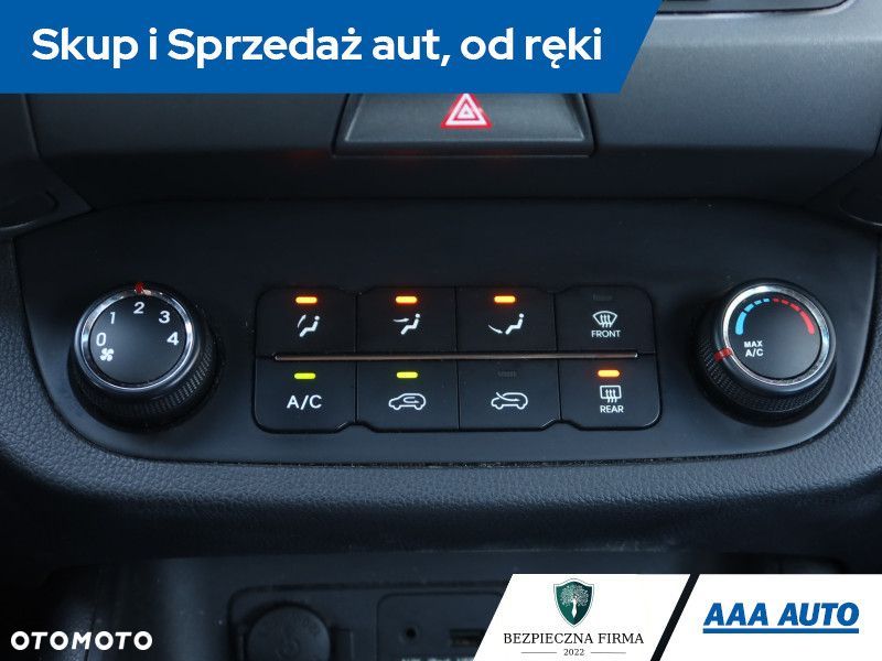 Kia Sportage - 15