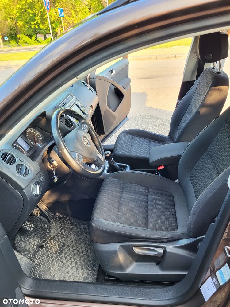 Volkswagen Tiguan - 23