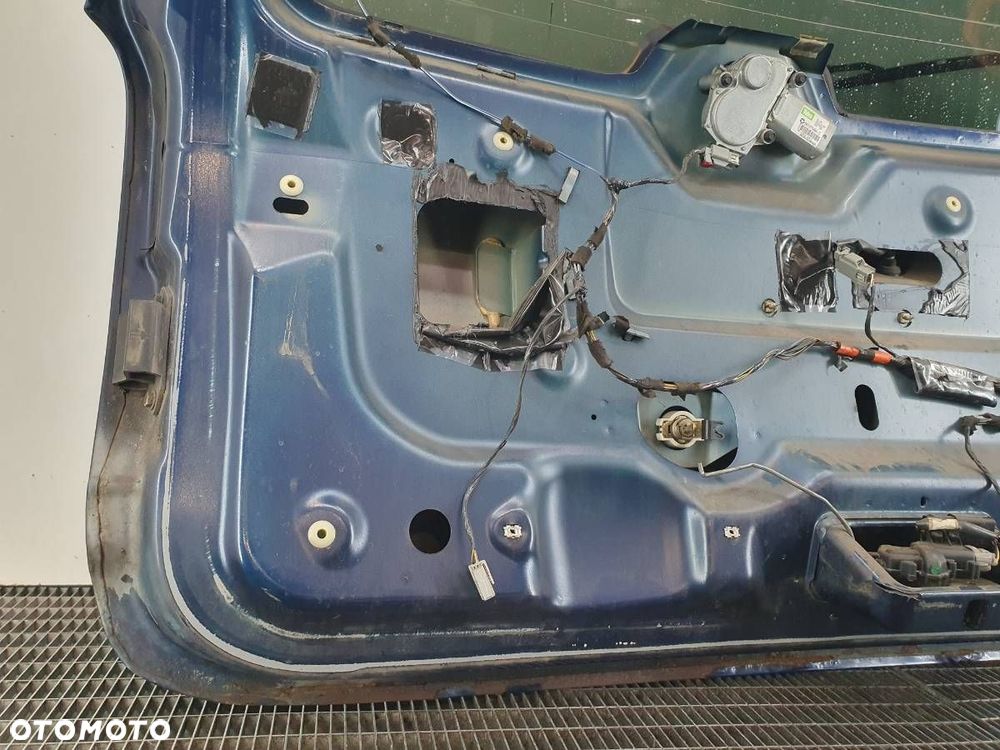 KLAPA BAGAŻNIKA TYŁ DODGE CARAVAN IV 2001 GRANATOWA EU - 19