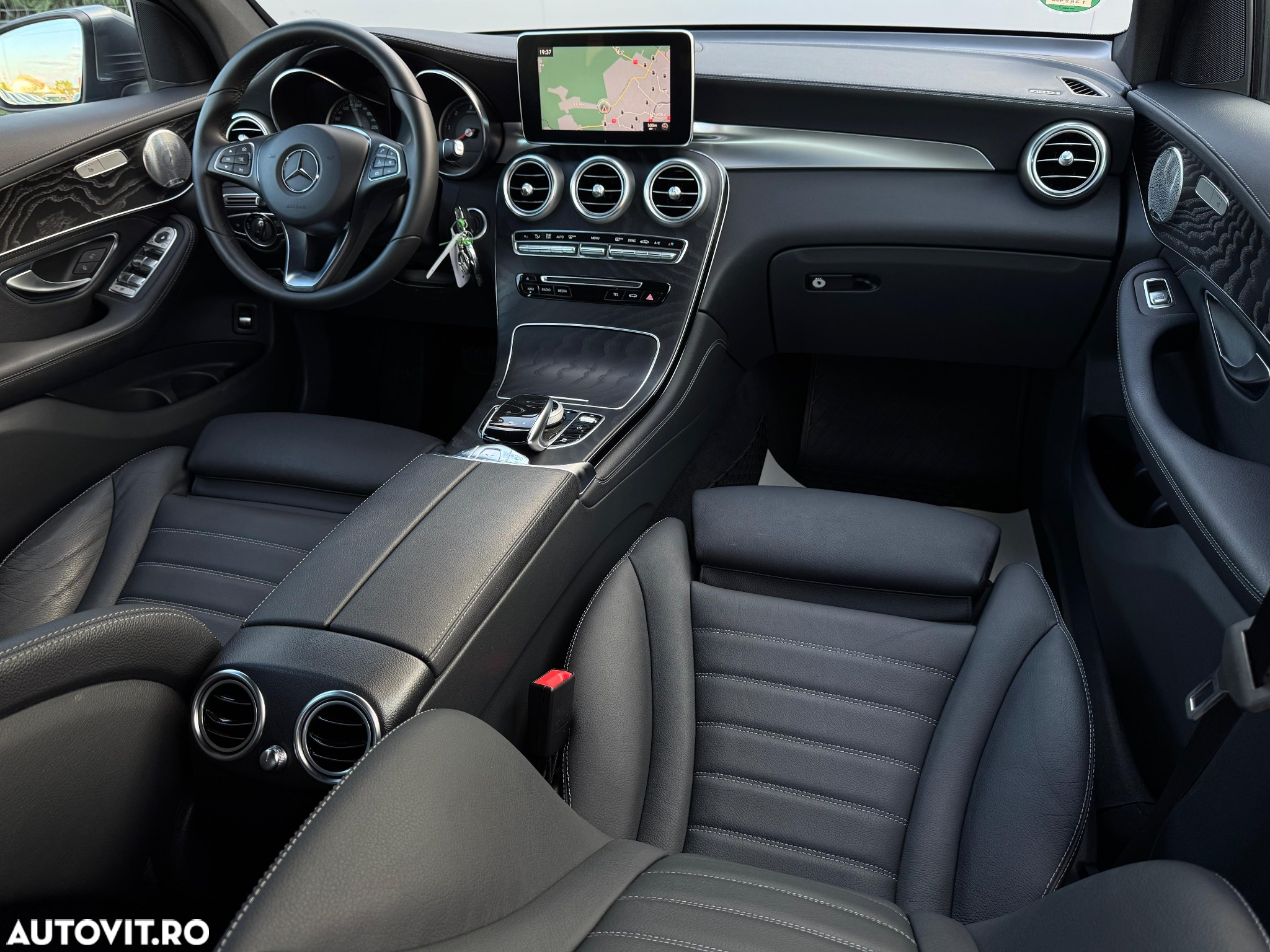 Mercedes-Benz GLC 220 d 4Matic 9G-TRONIC Exclusive - 6