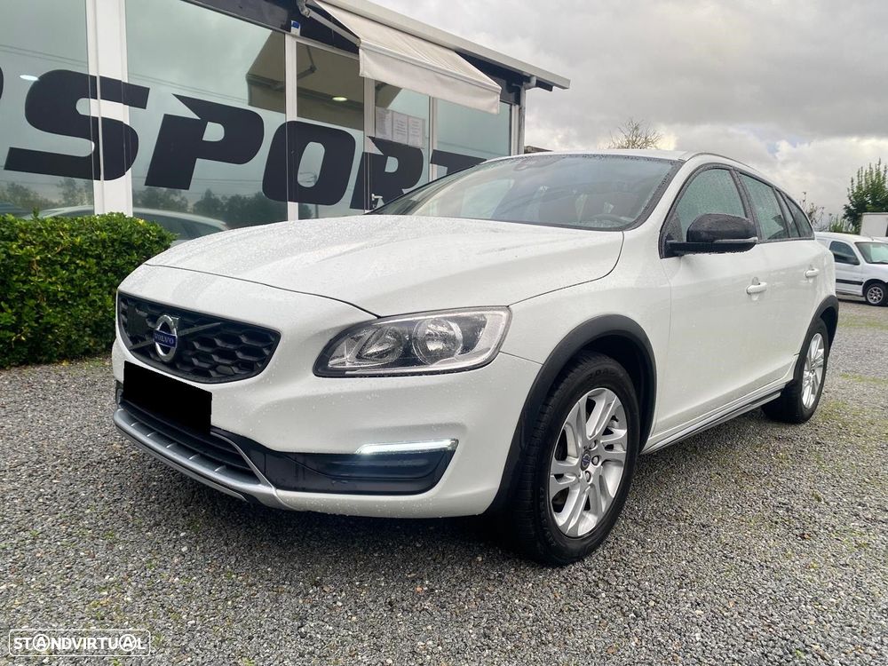 Volvo V60 Cross Country 2.0 D4 Momentum Geartronic - 7