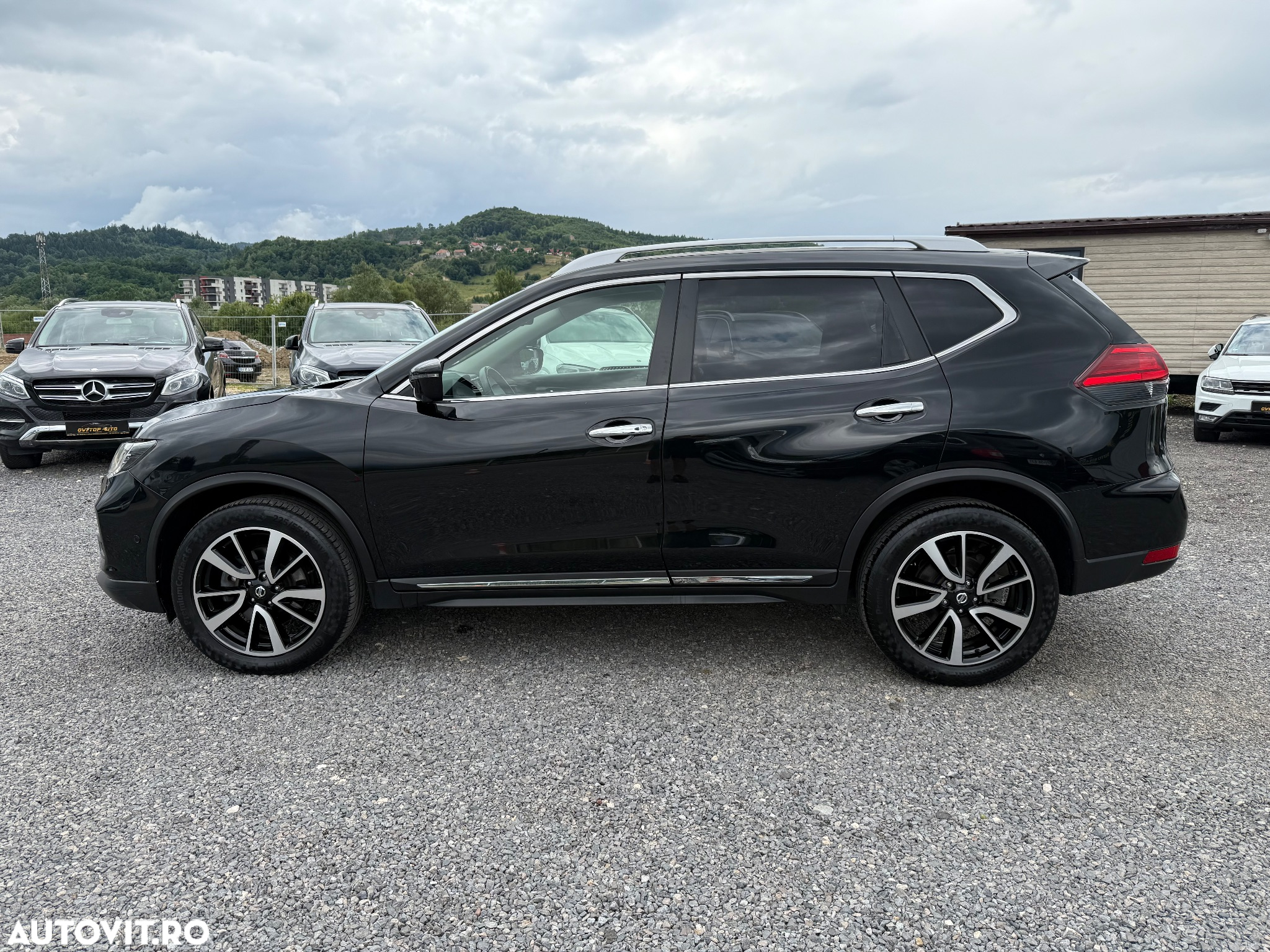 Nissan X-Trail 2.0D XTRONIC Start/Stop 4x4-i Tekna - 9