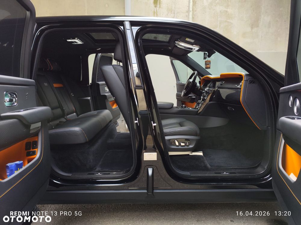 Rolls-Royce Cullinan - 5