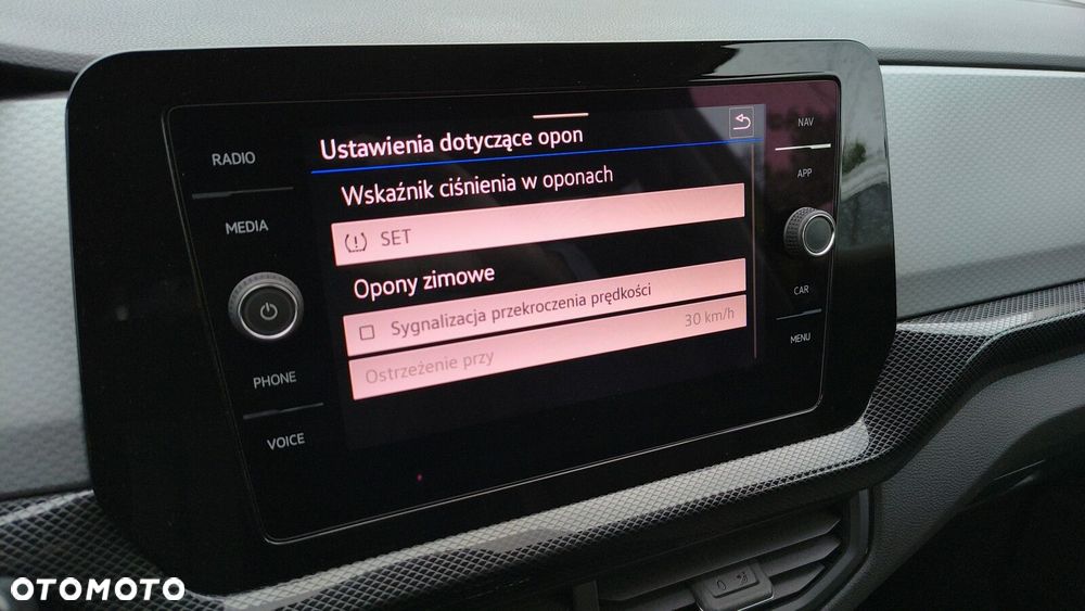 Volkswagen T-Cross - 20